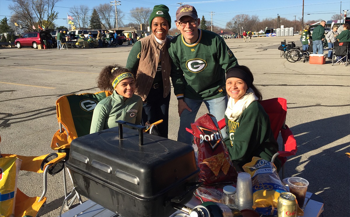 Scott_Allen_and_family_at_Packer_game Scott_Allen_and_family_at_Packer_game